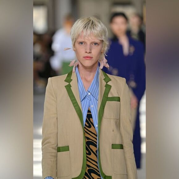 Preppy Punk Style Where Prep Goes Rogue! - Picture 5 of 15